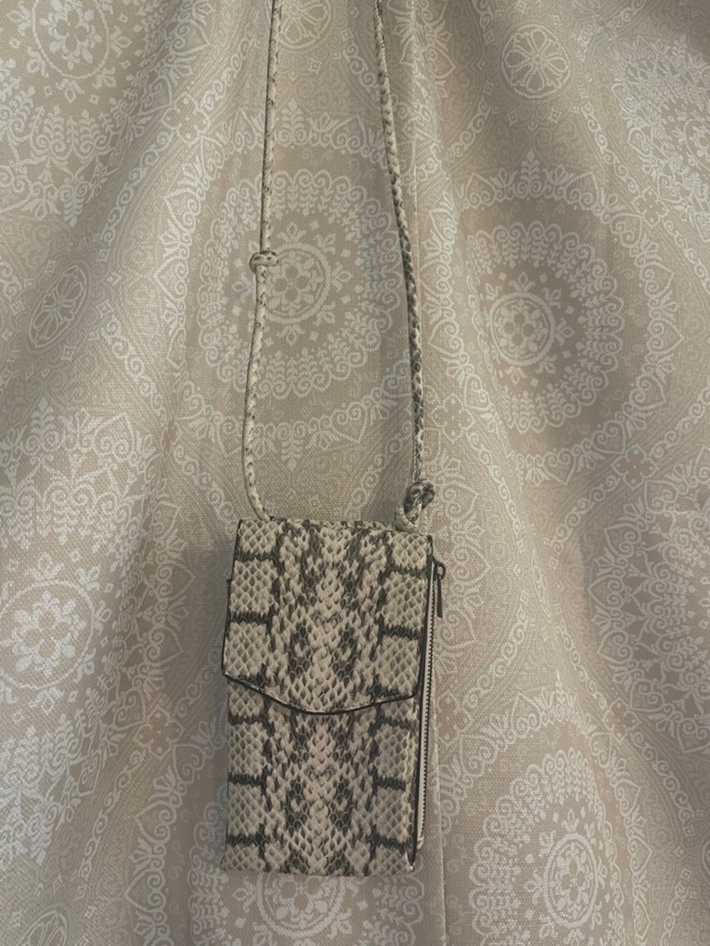 a new day Snake-Print Mini Crossbody Bag - Black and White